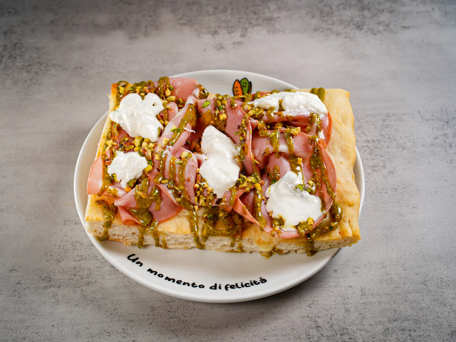 Pistachio pizza slice — Pistacchio catering, Miami